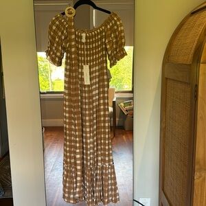 NWT Coolchange Off-the-shoulder checkered midi dress / small / REVOLVE